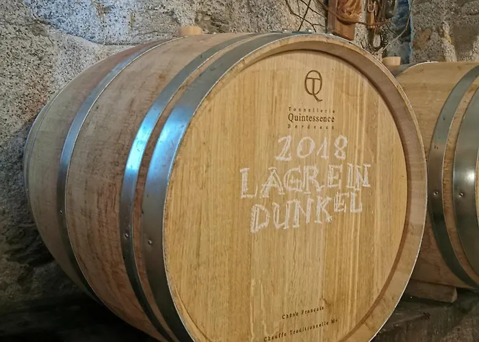 Chasa De Capol - Historische Gaststaette & Weinkellerei Sta Maria Val Müstair