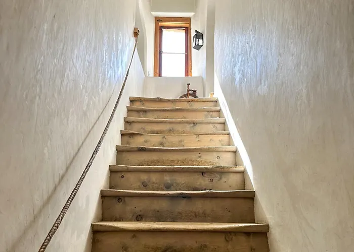 Chasa De Capol - Historische Gaststätte&weinkellerei Hotel Santa Maria Val Muestair